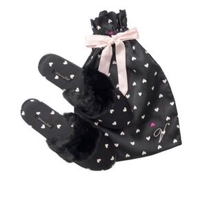 Victoria’s secret slippers